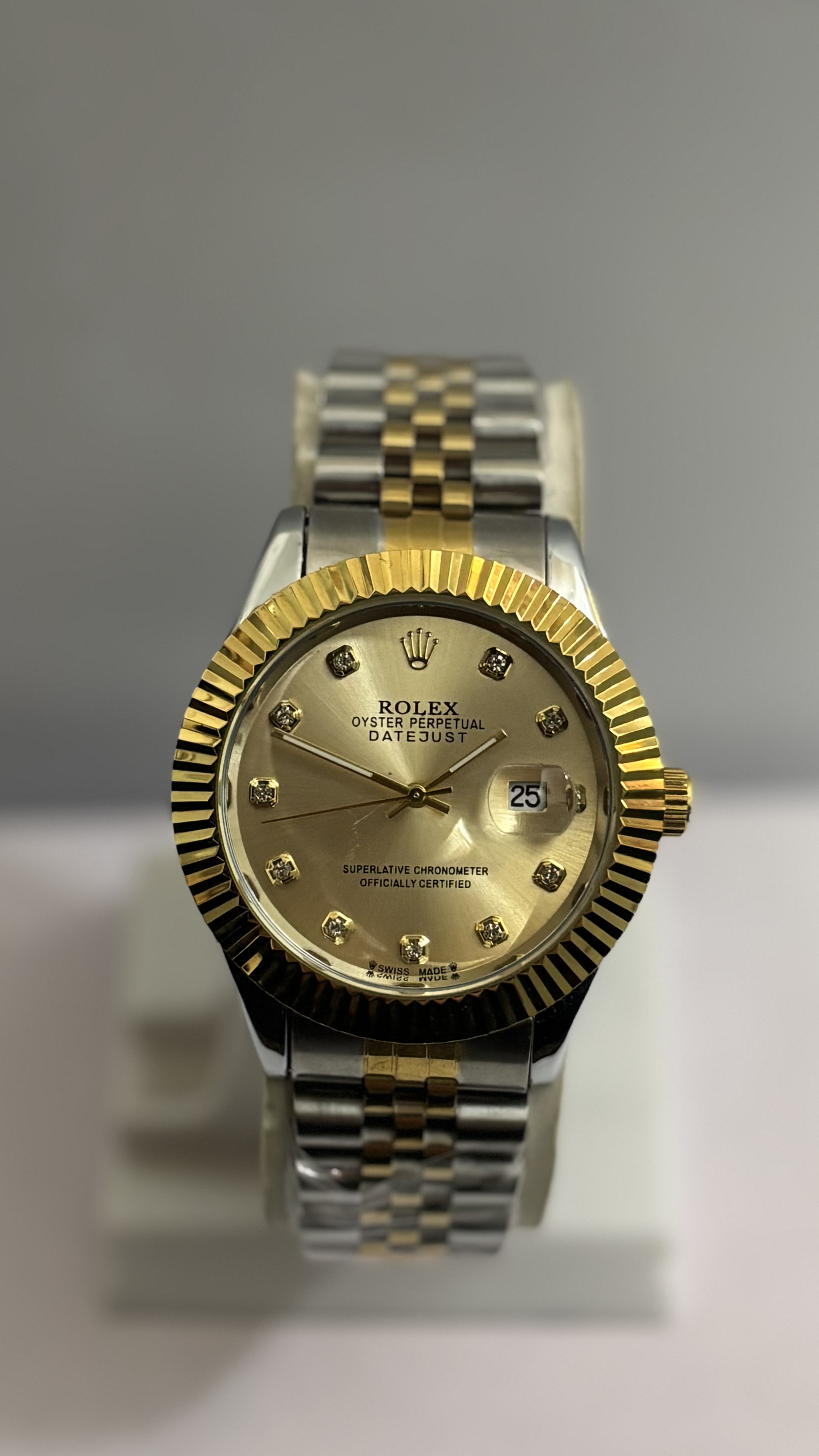Rolex Gold Diamond.  - Casual Watches