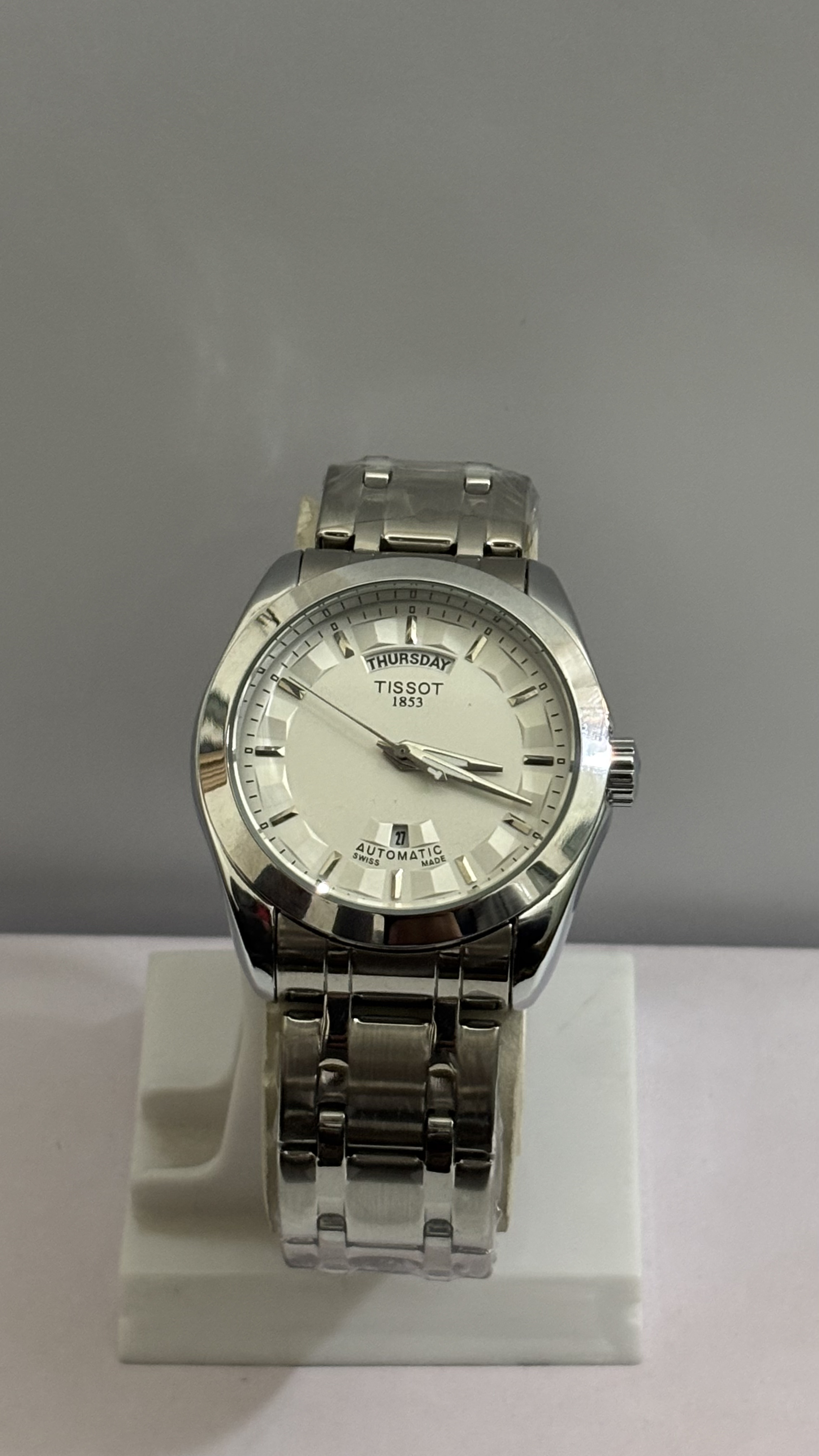 Classic Tissot White  - Casual Watches